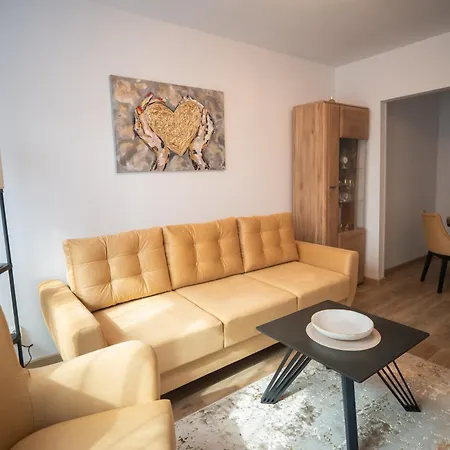 Apartcieszyn - Liburnia *